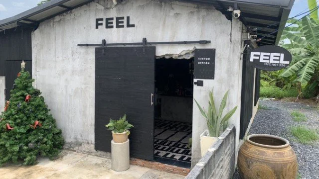 ร้าน FEEL COFFEE